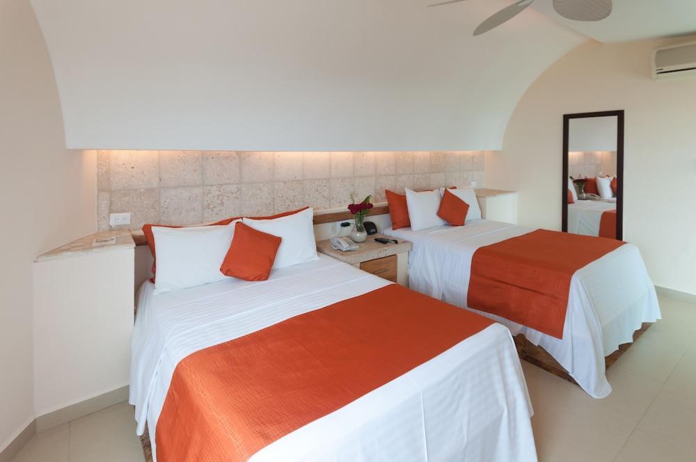 Playa Chachalacas Artisan Playa Esmeralda Family Beach Hotel מראה חיצוני תמונה