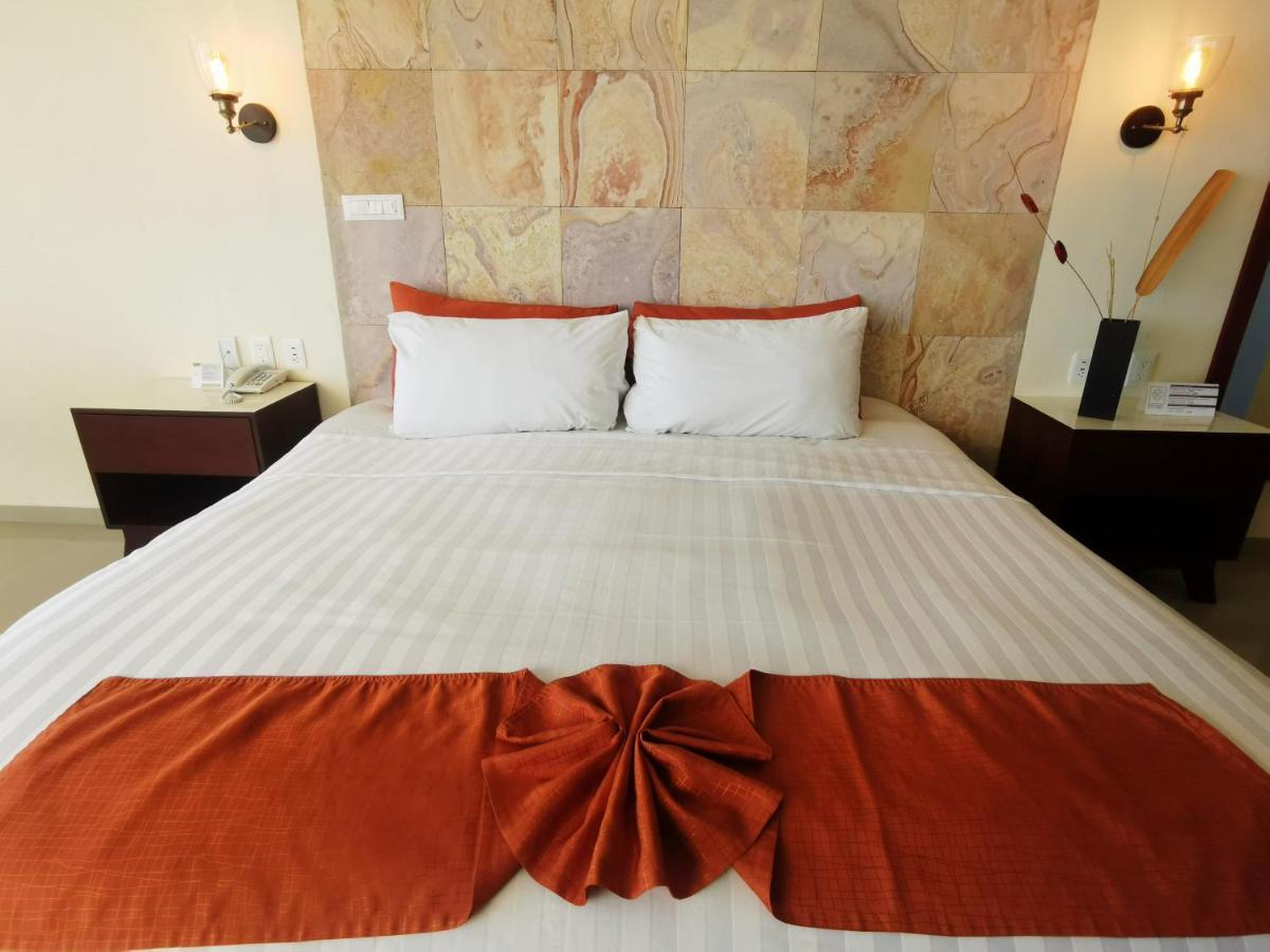 Playa Chachalacas Artisan Playa Esmeralda Family Beach Hotel מראה חיצוני תמונה