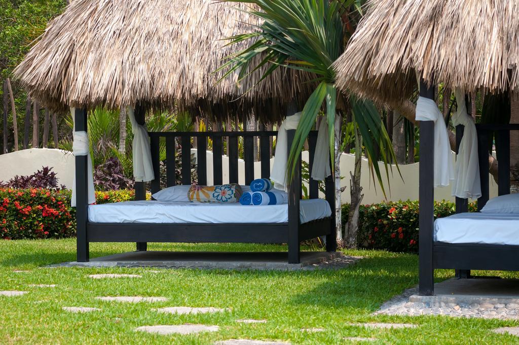 Playa Chachalacas Artisan Playa Esmeralda Family Beach Hotel מראה חיצוני תמונה